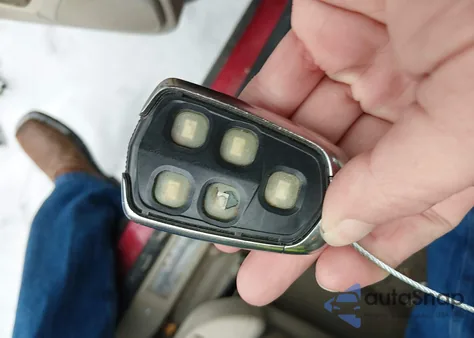 2015 Cadillac Srx Luxury Collection z USA, uszkodzony, nr VIN 3GYFNEE33FS611325